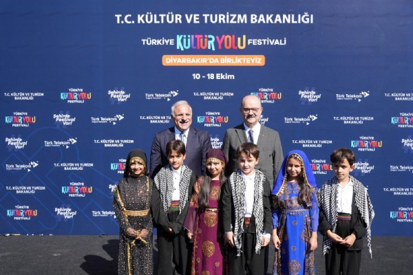 DÜNYACA ÜNLÜ STRAUSS PHILHARMONIE VİYANA’NIN RUHUNU AKM VE CSO ADA ANKARA SAHNELERİNE TAŞIYACAK